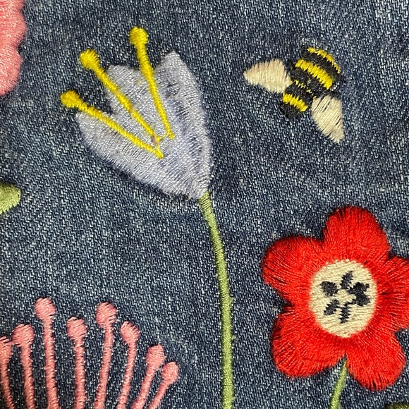 Meet your Posher, Elizabeth - Picture 6 of 16